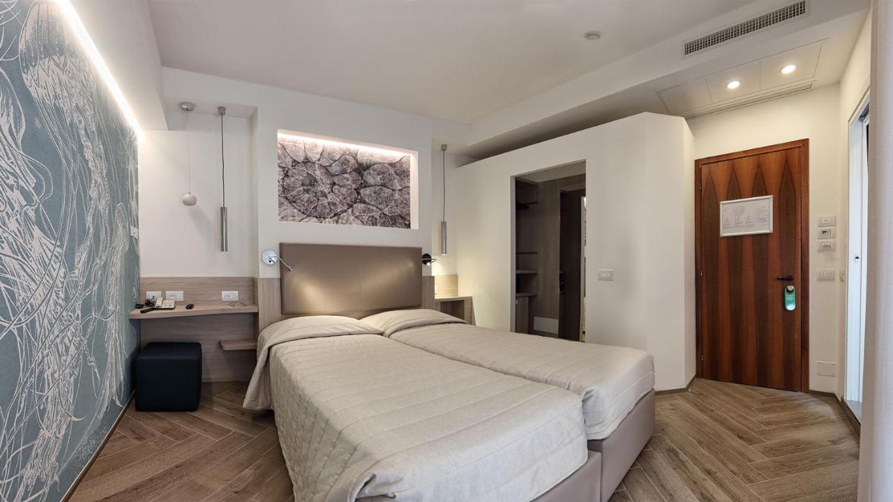 Hotel La Serena Bibione Exterior photo