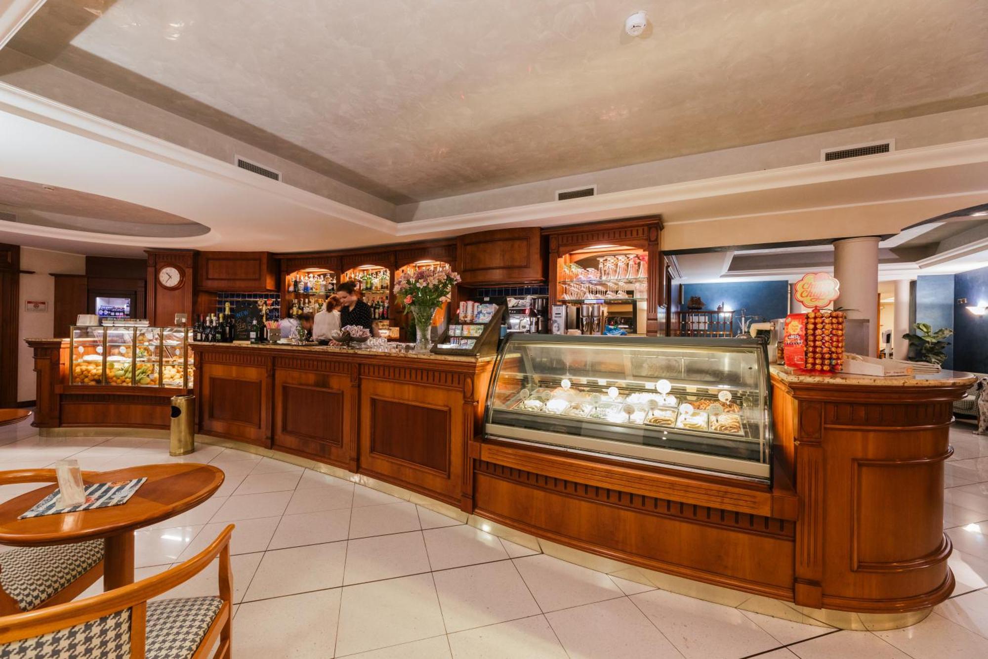 Hotel La Serena Bibione Exterior photo